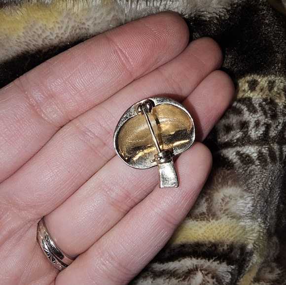 Vintage Silver Tone Mushroom Rhinestone Brooch - Picture 3 of 3